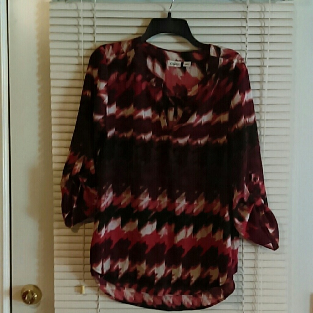 Women's mid length sleeve blouse